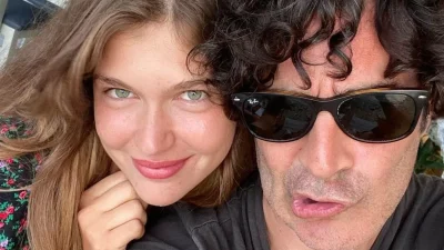 Τι συμβαίνει μεταξύ του Χριστόφορου Παπακαλιάτη και της Κλέλιας Ανδριολάτου; Το βίντεο που κάνει τον γύρο του διαδικτύου