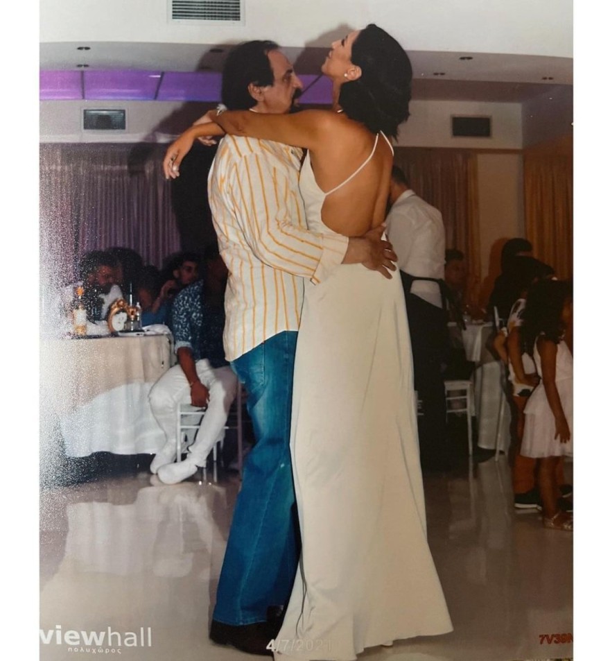 Η ανάρτηση της Σοφίας Λεοντίτση για την απώλεια του πατέρα της 