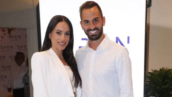 Με θέα πιάτο όλη την Αθήνα - Φωτογραφία από το νέο σπίτι της Μαρίας Αντωνά και του Άρη Σοϊλέδη