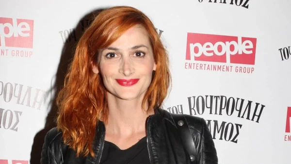 Αυτοπυροβολήθηκε στην σκηνή η Μαρία Κωνσταντάκη