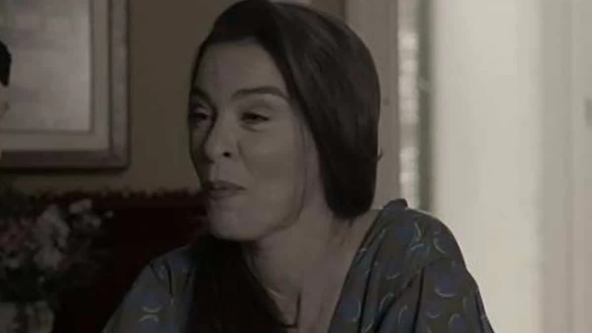 Σασμός: «ΚΑ ΡΑ ΚΟΥ ΚΛΑ ΡΑ» - ''Οργίασε'' το twitter με το throwback πλάνο της Μαρίνας