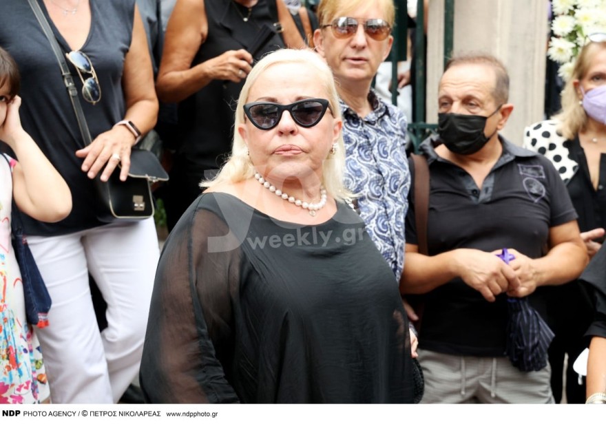 Μπέσσυ Αργυράκη