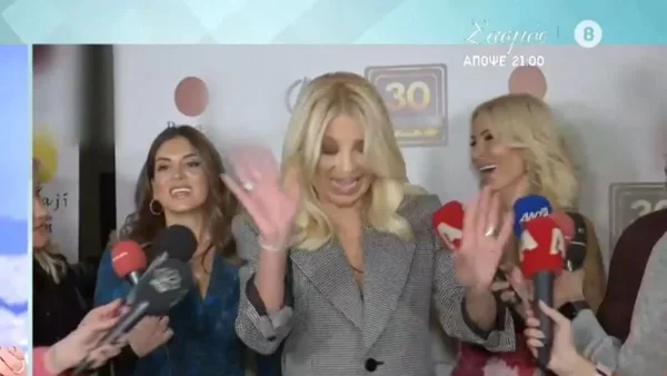 Έφυγε τρέχοντας από το πλευρό της Τσιμτσιλή και της Καινούργιου - Η αμηχανία της Φαίης Σκορδά σε ερώτηση για την τηλεθέαση