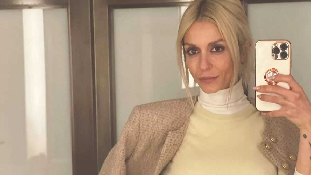 3 casual, πρωινές εμφανίσεις της Σοφίας Καρβέλα στους δρόμους Νέα Υόρκης - Έμπνευση για την ανανέωση του στιλ σου