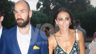 Σαν να βγήκε από ταινία - Ο μαγικός στολισμός στο σπίτι Ολυμπίας Χοψονίδου και Βασίλη Σπανούλη για τα Χριστούγεννα