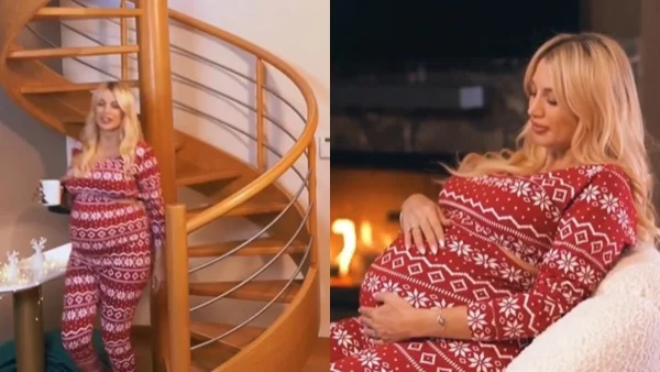 Η Κωνσταντίνα Σπυροπούλου σε Χριστουγεννιάτικη διαφήμιση των Jumbo με ολόσωμη κολλητή φόρμα και φουσκωμένη κοιλίτσα