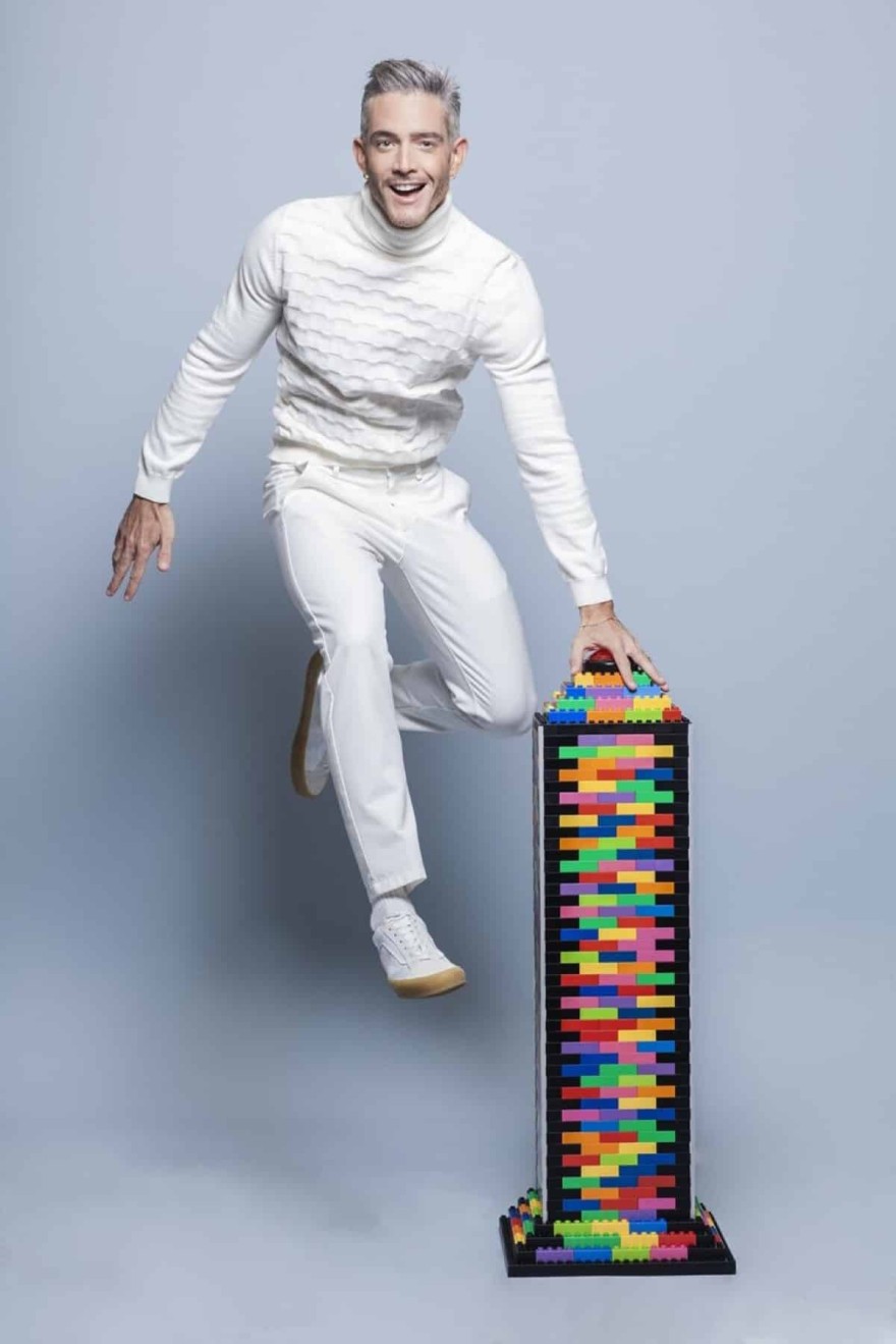 ΑΝΤ1 Night Out Θεοχάρης Ιωαννίδης