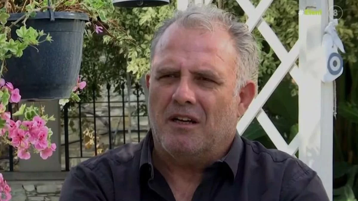 Έτοιμος να γίνει μπαμπάς για τρίτη φορά ο Πασχάλης Τσαρούχας; Η αποκάλυψη του ηθοποιού στην "Ελένη"