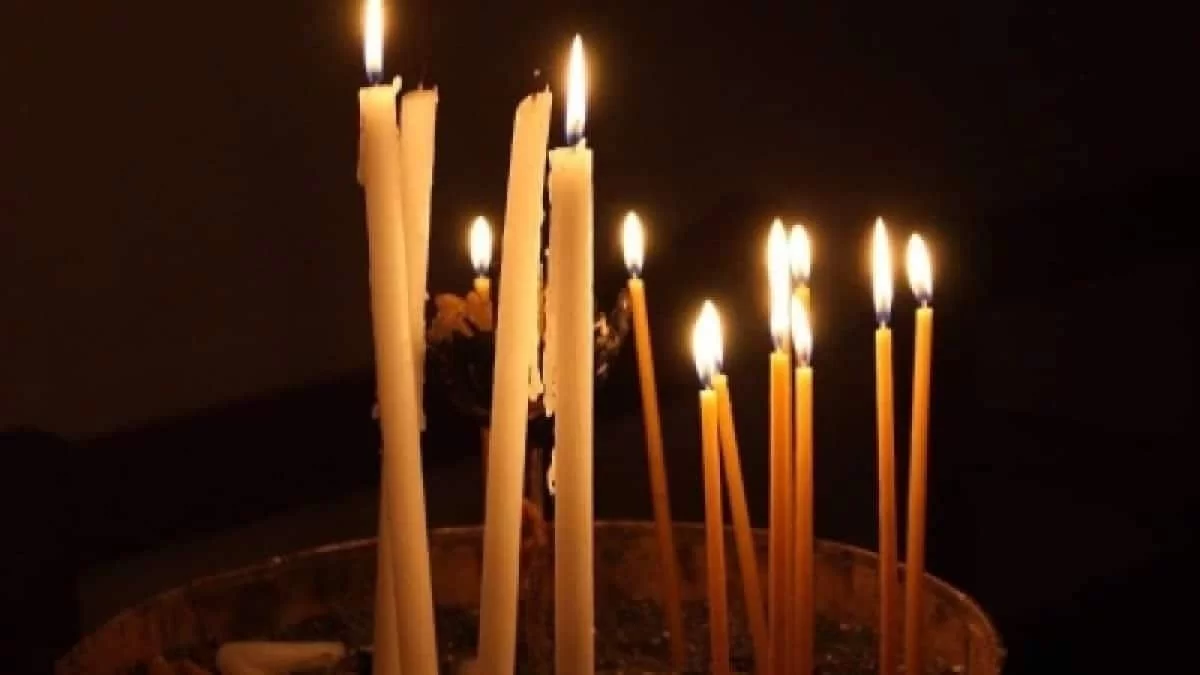 Θρήνος για πασίγνωστο τραγουδιστή - Πέθανε η κόρη του και την βρήκε νεκρή το παιδί της