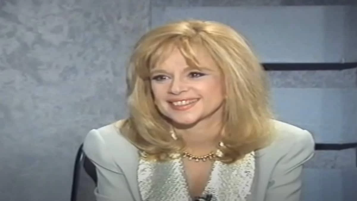 Συνέβη μπροστά στα μάτια της: Τρεις άντρες χτύπησαν την πόρτα και... - Πώς πέθανε ο πατέρας της Αλίκης Βουγιουκλάκη