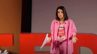 «Πήρε το κεφάλι μου και το κοπάνησε...» - Ανατριχιάζει η Άννα Μαρία Βέλλη για την κακοποίηση που δέχθηκε από τον πρώην σύντροφό της