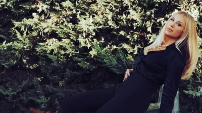 Γωγώ Μαστροκώστα: Η σπάνια φωτογραφία από το 1994 - Ο χρόνος δεν την ακουμπάει