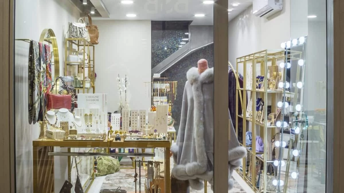 Oλοκαίνουργια Multi Brand Boutique «HOLLYWOOD SECRETS” στην Κηφισιά