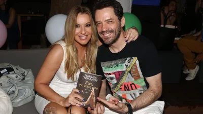 «Με καρακαμάκωσε...» - Έτσι ξεκίνησε η σχέση του Θάνου Καλλίρη με τη Ναταλία Γερμανού