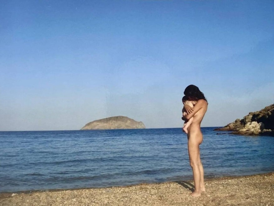 Μαρίνα Καλογήρου γυμνή