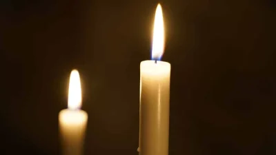 Νοσηλευόταν 20 ημέρες στο Γεννηματά με κορωνοϊό - Έφυγε από τη ζωή γνωστός Έλληνας τραγουδιστής