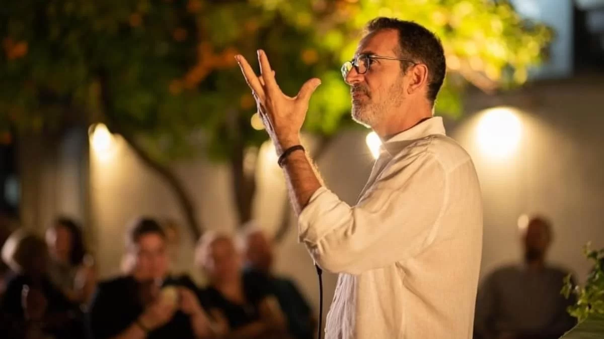 Δύσκολες ώρες για τον Κώστα Κρομμύδα - Ποια η κατάσταση της υγείας του