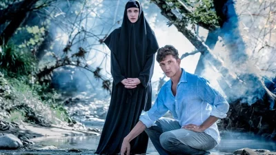 Μαύρο Ρόδο: Σκληρό φονικό - Την δολοφονούν και πέφτει νεκρή...