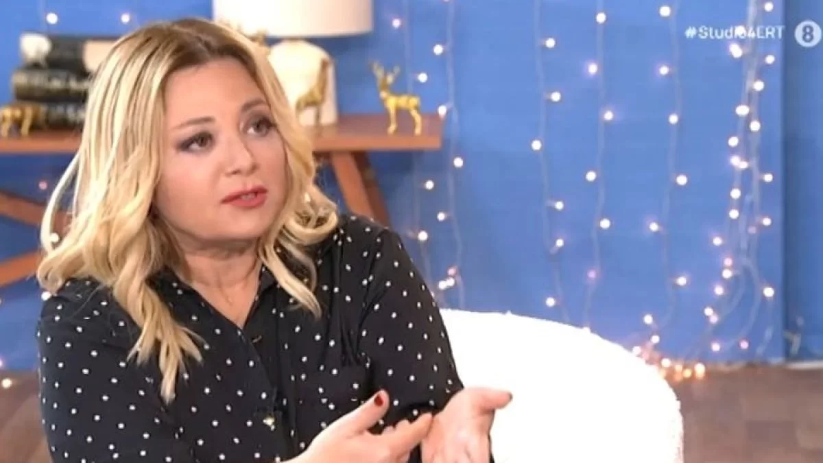 «Γιατί μου το κάνετε αυτό εμένα;» - Με τρεμάμενη φωνή και δάκρυα στα μάτια η Νάνσυ Ζαμπέτογλου στον αέρα της ΕΡΤ