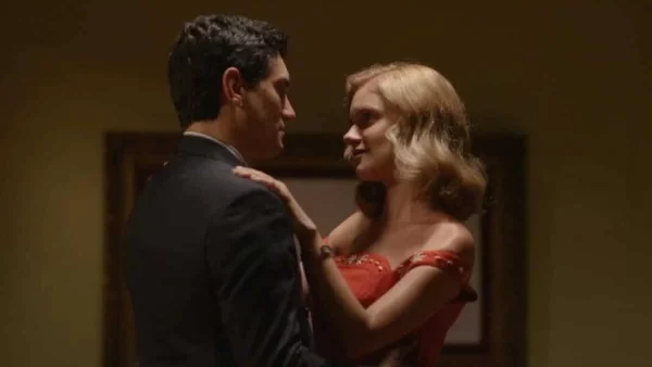 Παράδεισος των κυριών: Στέλνει γράμμα στον Ντίνο λίγο πριν παντρευτεί τον βιαστή της - Δείτε το εδώ