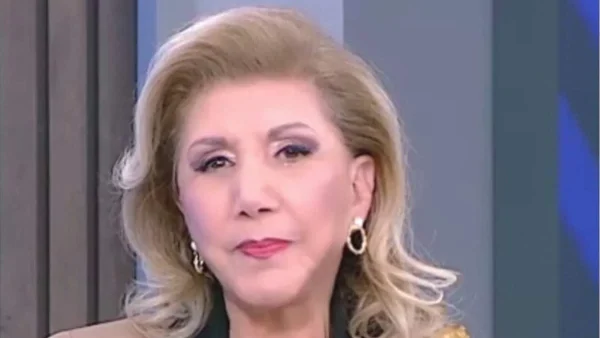 Για μερικά ζώδια φτιάχνουν τα ερωτικά λίγο πριν φύγει το 2022 - Η Λίτσα Πατέρα προειδοποίει Τοξότες και...