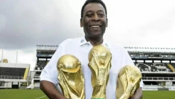 Θρήνος σε παγκόσμιο επίπεδο - Πέθανε ο θρύλος του ποδοσφαίρου Πελέ