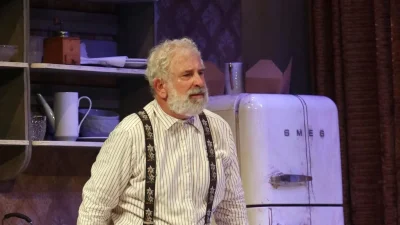 Σοκαριστική καταγγελία για τον Πέτρο Φιλιπππίδη - «Αν δεν ήταν οι συνάδελφοι μπροστά, το παιδί θα είχε πάει στο νοσοκομείο απ’ το ξύλο»