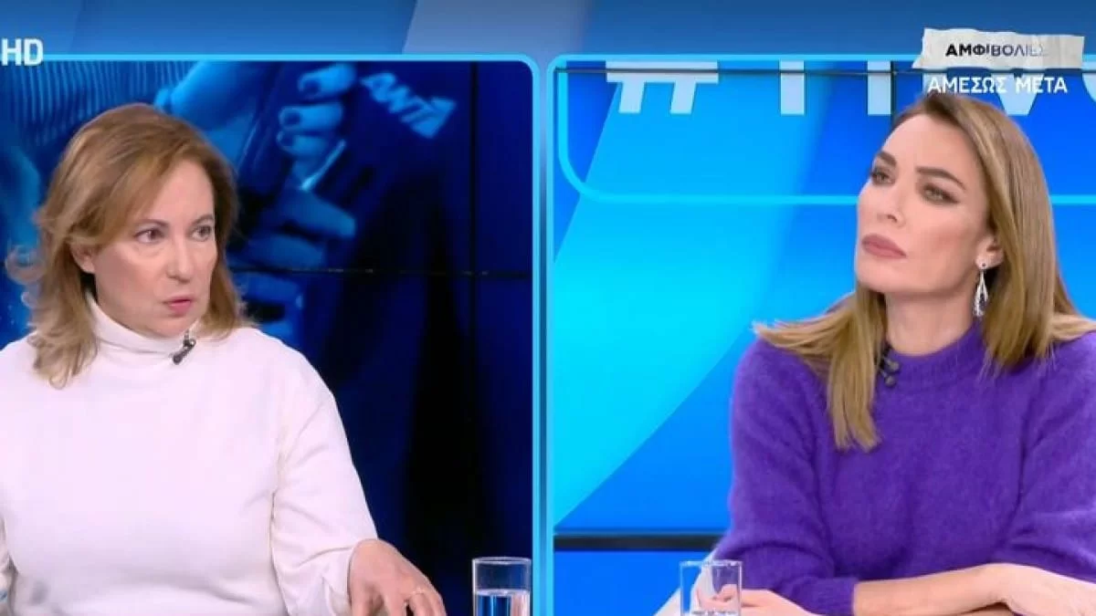 «Δεν είπα ότι ο κύριος Φιλιππίδης έβγαλε το μόριό του» - Τι είπε η Βίκυ Πρωτογεράκη μετά την κατάθεσή της στη δίκη