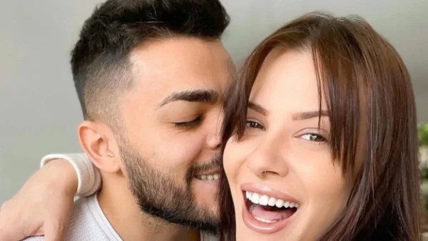 Χρήστος Σαντικάι: Οι νέες αδημοσίευτες φωτογραφίες με τον γιό του - Τον πήρε ο ύπνος την ώρα που τον...