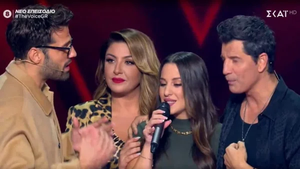 The Voice: Έτρεξαν όλοι να την διεκδικήσουν μόλις έμαθαν ποια είναι η αδερφή της - Η παίκτρια που "αναστάτωσε" το πλατό