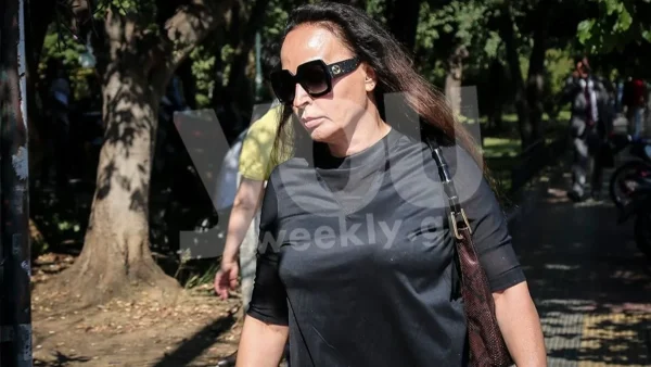 «Το πένθος που βιώνω επιµένει, ριζώνει και...» - "Ραγίζει" καρδιές η εξομολόγηση της Βίκυς Τσοχατζοπούλου για την απώλεια του συζύγου της