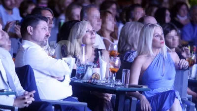 Νίκος Χαρδαλιάς - Γιώτα Παναγιωτοπούλου: Τα έσπασε στα μπουζούκια με την σύζυγό του ο Υφυπουργός Εθνικής Άμυνας