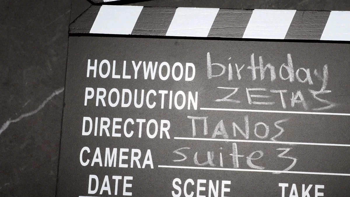 Γενέθλια για την Ζέτα Θεοδωροπούλου - Οι καλεσμένοι και η πενταόροφη τούρτα της