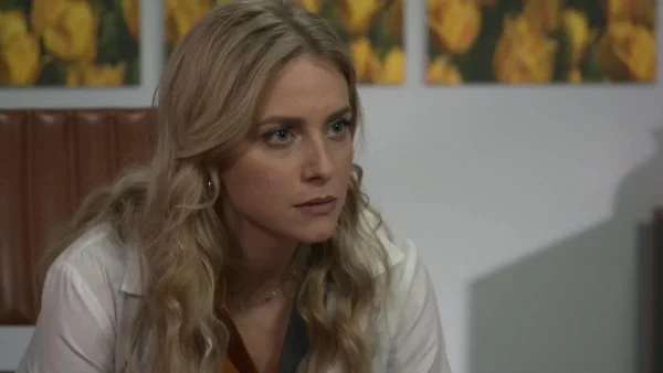 Τρία Μίλια (20/01): Η παρουσία του θα ταράξει τη Φωτεινή - Εμφανίζεται ο...