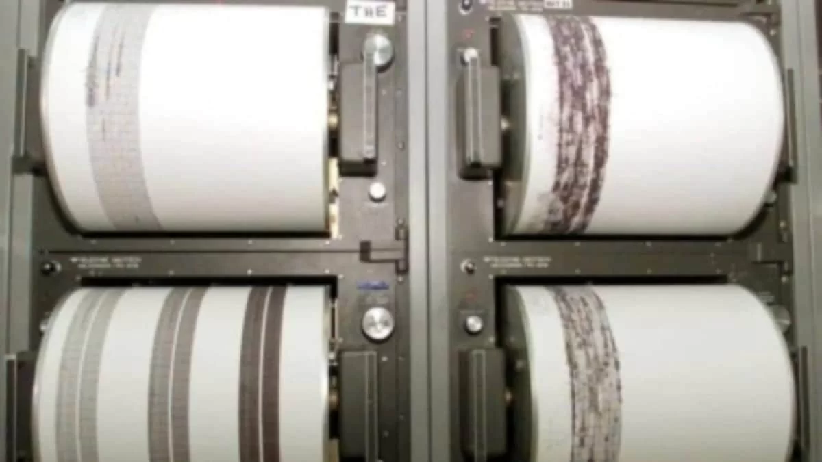 Σεισμός τώρα - Αισθητός και στην Αττική