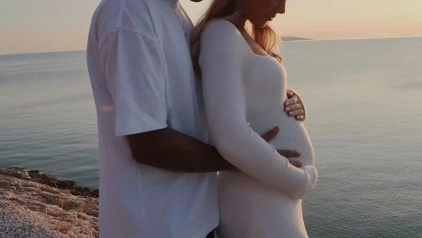 «Το πιο όμορφο δώρο» - Ποδοσφαιριστής της ΑΕΚ θα γίνει πατέρας για πρώτη φορά