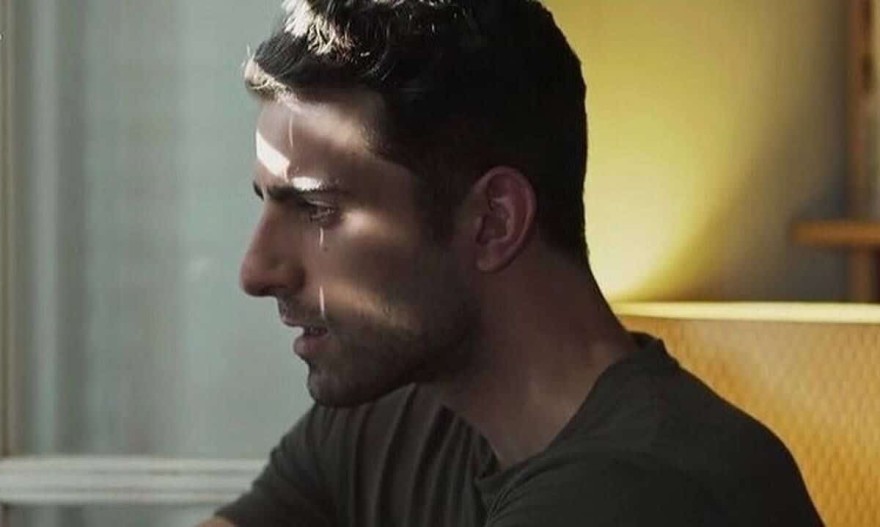 Γη της Ελιάς: Σκληρό φονικό - Τον πατάει με το αμάξι και τον ρίχνει στο γκρεμό