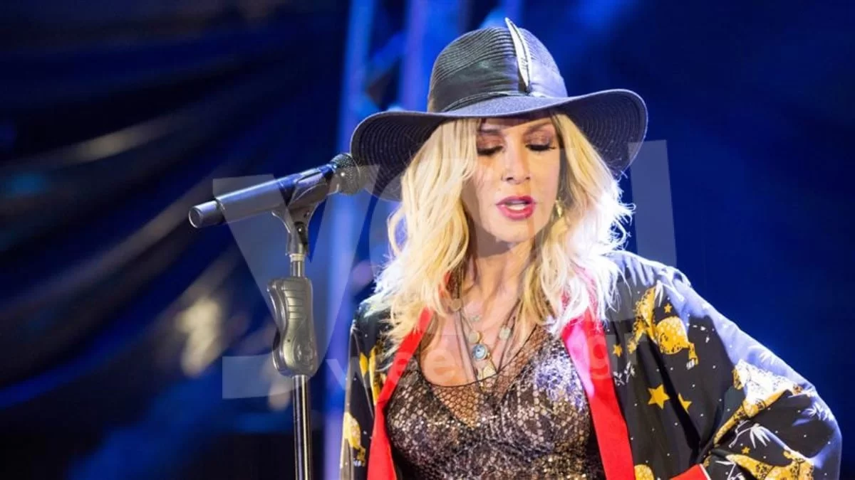 Ακυρώνει όλες τις εμφανίσεις της η Άννα Βίσση - Ποια η κατάσταση της υγείας της