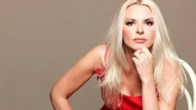 Αννίτα Πάνια: «Δεν έχω καμία...» - Άκρως αποκαλυπτική για τον Καρβέλα και τα αρνητικά σχόλια που λάμβανε