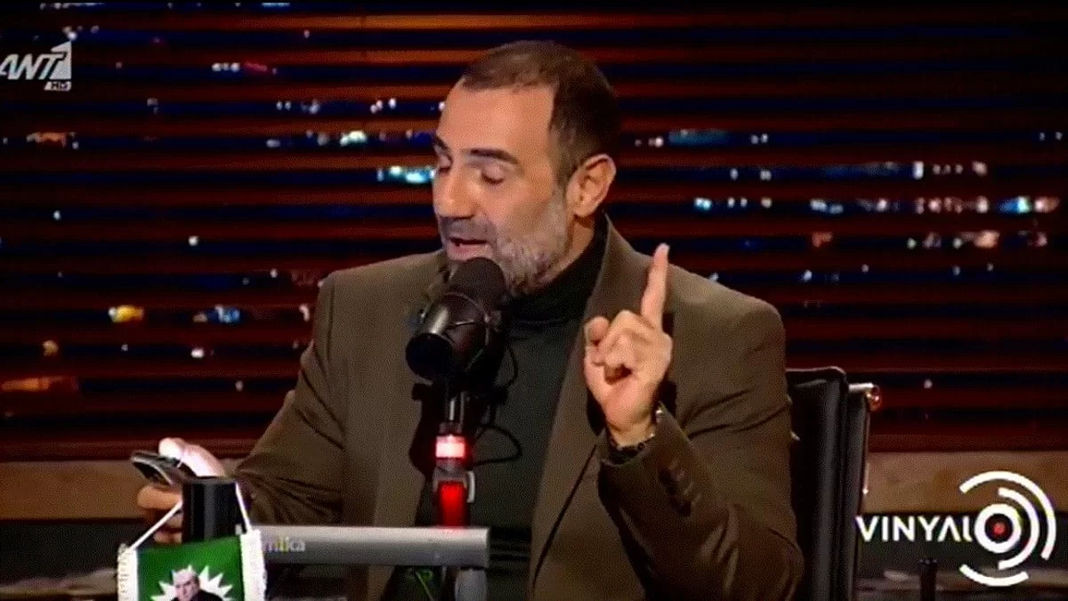 Αντώνης Κανάκης: Η παρέμβαση του Νίκου Χατζηνικολάου στον αέρα του “VINYΛIO” - Τι συνέβη