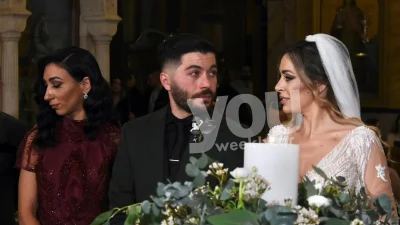 Παντρεύτηκε ο Θανάσης από το "Ευτυχισμένοι μαζί" - Με βιολιά και νταούλια έφτασε στην εκκλησία η νύφη