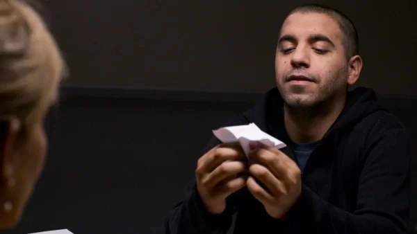 Παγιδευμένοι: Ο Άγγελος το σκάει παίρνοντας μαζί του την... - Οι συγκλονιστικές εξελίξεις του αποψινού 23/01 επεισοδίου