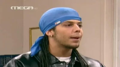 Θυμάστε τον Αργύρη από την σειρά "Δέκα λεπτά κήρυγμα"; Δείτε πώς είναι σήμερα χωρίς ράστα με γκρίζα μούσια