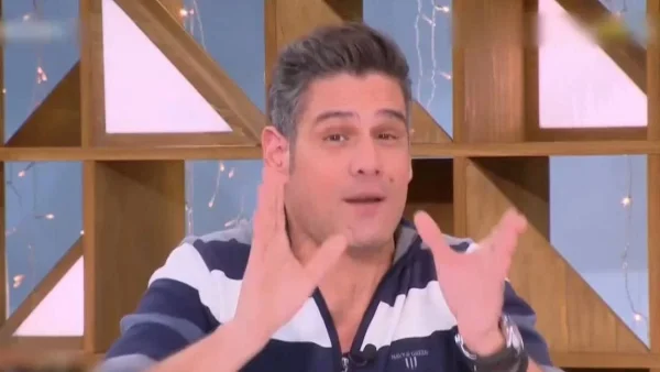 «Χαρά που θα έκαναν η...» - Η σπόντα του Δημήτρη Ουγγαρέζου για τον Λιάγκα και την Αναστασοπούλου