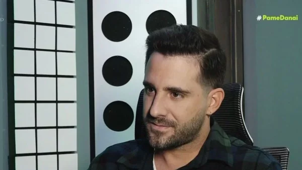 «Είχε κάνει τατουάζ σε περίεργο σημείο και ήθελε να...» - Το πιο ακραίο περιστατικό του Γιώργου Λιβάνη με θαυμάστρια