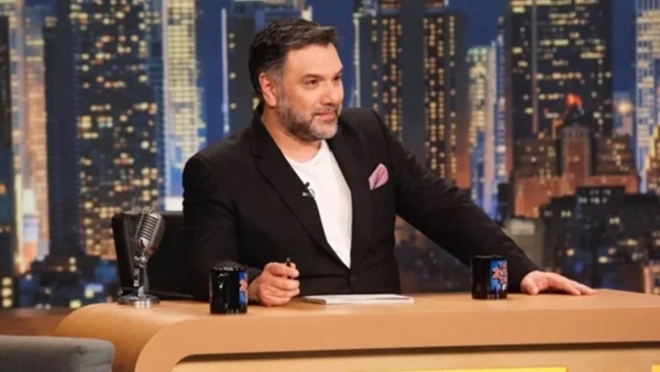 The 2night show: "Εσκασε" η ανακοίνωση για την εκπομπή του Γρηγόρη Αρναούτογλου στον ΑΝΤ1