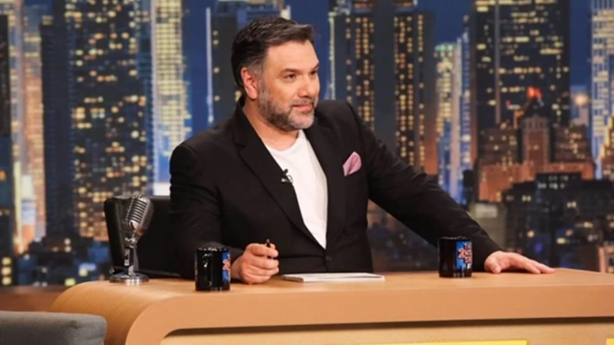The 2night show: "Εσκασε" η ανακοίνωση για την εκπομπή του Γρηγόρη Αρναούτογλου στον ΑΝΤ1