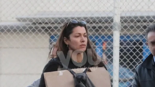 «Αφήνει ένα παιδί 6 χρονών να πεθάνει...» - Σε έξαλλη κατάσταση η Κλέλια Ρένεση