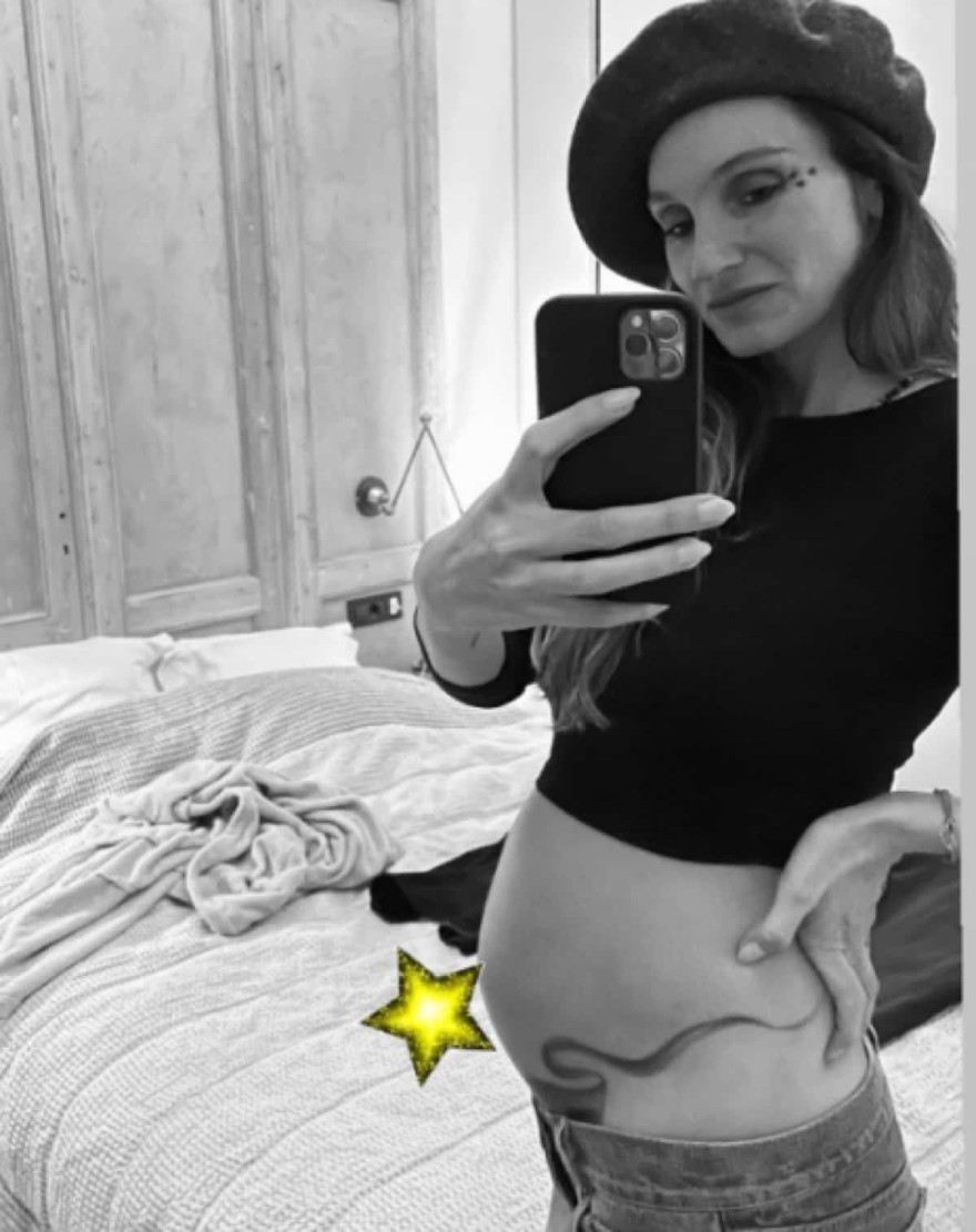 Κόρη Ελπίδας έγκυος