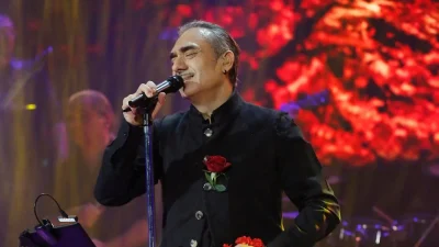 27χρονη με αναλογίες μοντέλου - Σπάνιες φωτογραφίες της κόρης του Νότη Σφακιανάκη